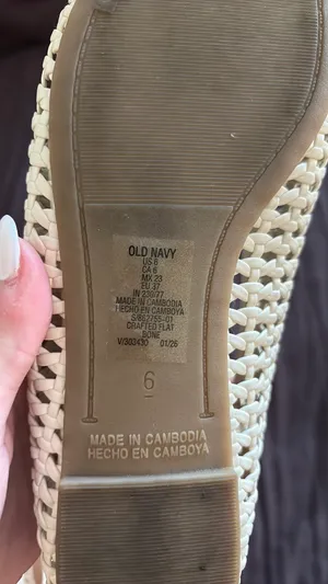 Old Navy ballet flats thumbnail 3