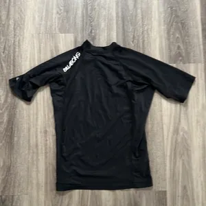 Billabong Sunshield Black Swim Top Medium thumbnail 7