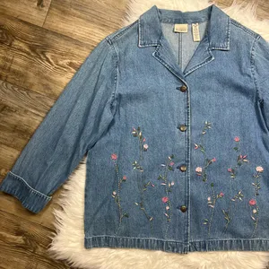 Vintage Classic Elements floral embroidered denim jacket thumbnail 1