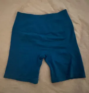 Alphalete Aurola Shorts thumbnail 1