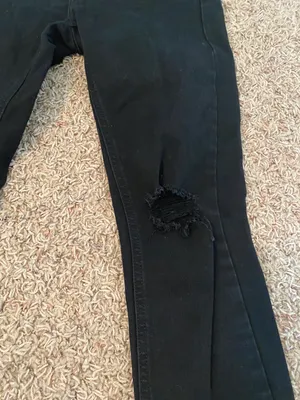 High Waist Ripped Skinny Jeans thumbnail 4