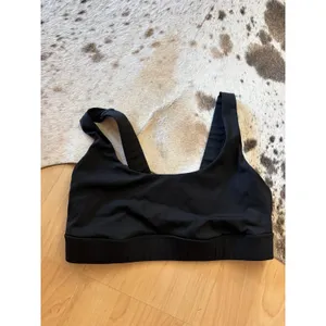 VUORI Black Stride‎ Bra Size Small thumbnail 4