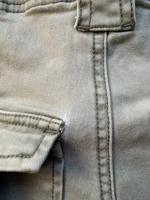 Abercrombie & Fitch High-Waist Utility Shorts — Khaki Green thumbnail 3