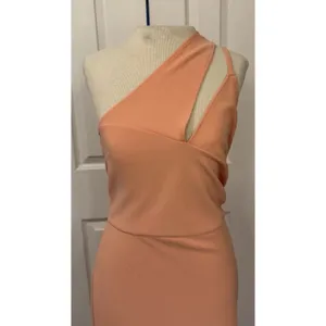 Abercrombie & Fitch NWT Bridesmaid Dress Sz MED Peach Asymmetric‎ Formal Prom thumbnail 6