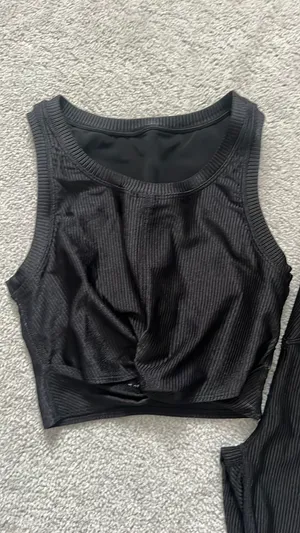 Aerie Workout Set OFFLINE by Black thumbnail 3