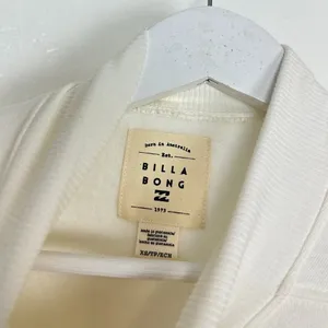 BILLABONG Chill Weekend Crew Neck Sweatshirt in Salt Crystal Size X-Small thumbnail 8