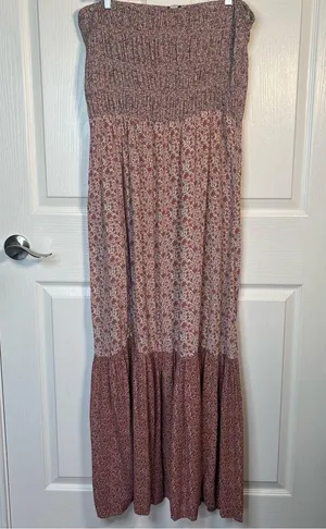 American Eagle Strapless Maxi Dress With Side Slit Sz XL Pink Floral Smocked thumbnail 15