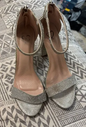 Windsor Silver Rhinestone Block Heel Sandals Size 7 Wedding Prom Formal thumbnail 1