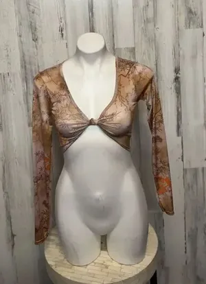 PrettyLittleThing brown crop top thumbnail 1