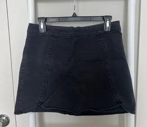 Skirt thumbnail 1