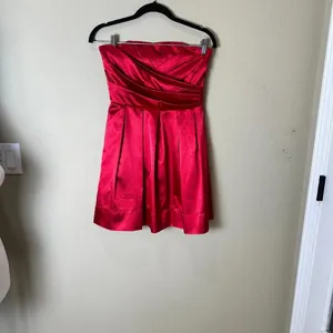 VINTAGE Roberta Party Dress Red Satin Strapless Pleated Bodice - size 5/6 thumbnail 12