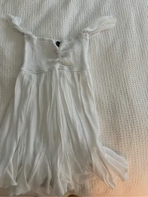 Aakaa MAHONEY SMOCKED RUFFLE MINI DRESS - White thumbnail 3