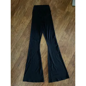 Offline by AERIE High Rise Flare Legging ACTIVE LOUNGEWEAR YOGA Black Small S thumbnail 4