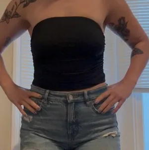 Cider Black Ruched Tube Top thumbnail 1