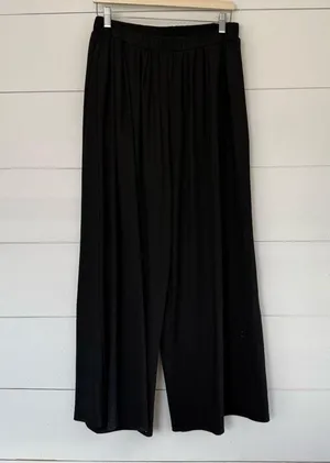 Cider Women’s 0XL Black Pleated Ribbed Wide Leg Pants thumbnail 1