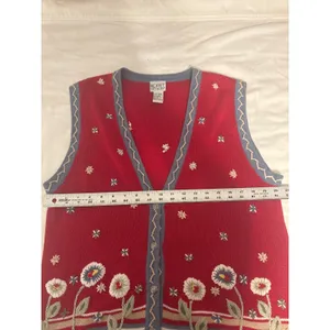 VTG Red Floral Embroidered Sweater Vest Women M Cottagecore Western Grandmacore thumbnail 9