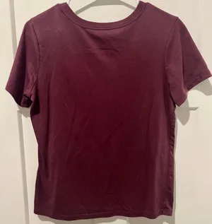 Pink Floyd Women’s T-Shirt Top Dark Side of the Moon Band Tee Maroon Size XS thumbnail 5
