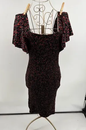 Waverleigh Black Red Floral Smocked Short Sleeve Dress Size Large NWT thumbnail 1