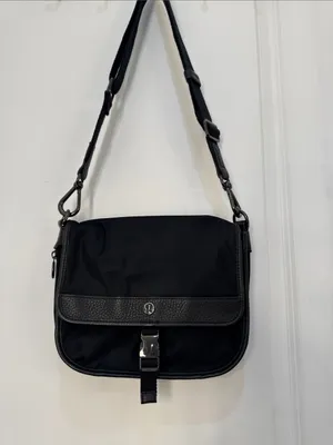 Lululemon Now & Always Crossbody bag Black Nylon Leather Trim thumbnail 2
