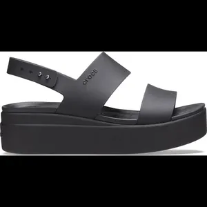 Crocs Brooklyn Sandals thumbnail 2