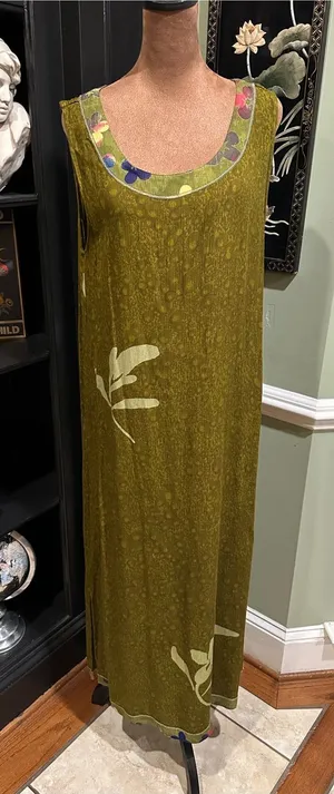 Mirror Image Olive Green Sleeveless Maxi Dress – Size Medium thumbnail 1