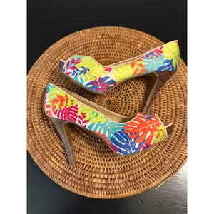 Tropical Peep Toe Platform Pumps Hawaiian‎ Leaf Print Multicolor Heels Size 9M thumbnail 6
