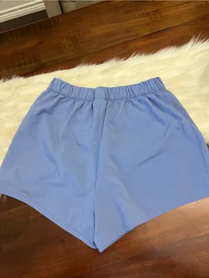 Gymshark Scallop Hem Running Shorts Light Blue Elastic Waist Size Small thumbnail 4