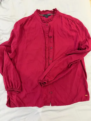 Tommy Hilfiger magenta button down blouse in S thumbnail 1