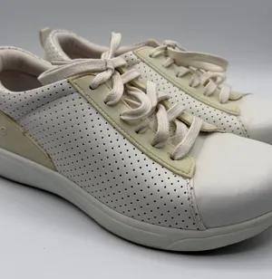 Alegria TRAQ Qest Walking Sneakers Womens 6.5 EU 37 White Cream Comfort Shoes thumbnail 1