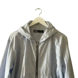 Zara Hooded Wind Proof Jacket Light Blue SZ M # 1646 thumbnail 4