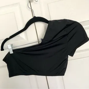 PrettyLittleThing Black One Shoulder Sleeve Bikini Top Size US 8 thumbnail 3