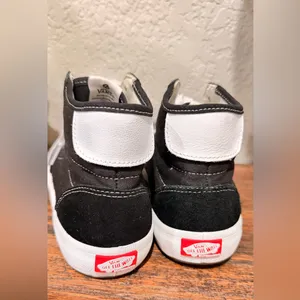 Vans The Lizzie - Black/White MEN'S 9.0 SIZE WOMEN'S 10.5 like new super clean thumbnail 11