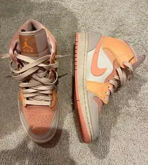 Jordan 1 Mid Apricot Orange (Women's) thumbnail 1