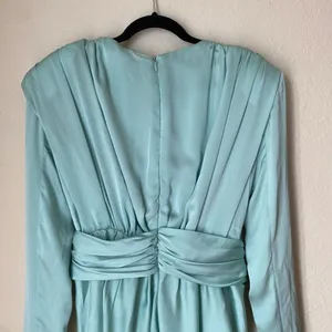 House of CB Pascale Aqua Draped Plunge Satin Mini Dress Womens Size M Mint Green thumbnail 14