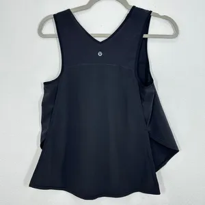 Lululemon Size‎ 4 Tank Black Asymmetrical Hem Tank Top Athleisure Workout Yoga thumbnail 4