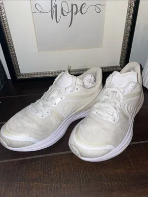 Lululemon Athletica Blissful 2 Women's Sneakers Size 8 thumbnail 5