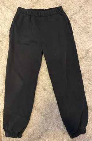 Brandy Melville Rosa Black Sweatpants thumbnail 1