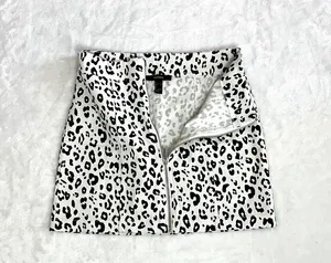 Forever 21 Leopard Print Skirt thumbnail 5