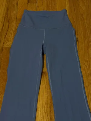 Lululemon Flare Leggings Size 2 thumbnail 7