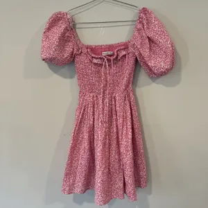 Abercrombie & Fitch Pink Ditsy Floral Smocked Puff Sleeve Mini Dress XXS 2818 thumbnail 2