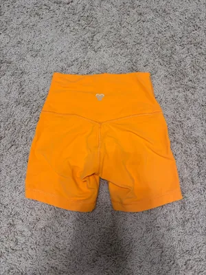 Aritzia Shorts Biker thumbnail 2