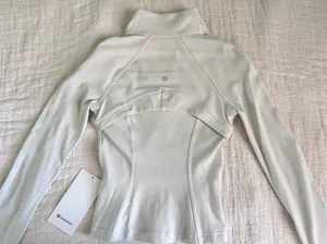 Lululemon Define Cropped Jacket thumbnail 4