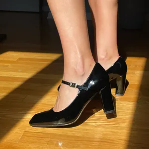 Newbella Women’s Size 7 Black Patent Mary Jane Block Heel Pumps Square Toe thumbnail 3