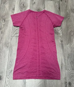 Lululemon Swiftly Tech thumbnail 2