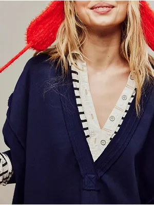 Free People Darcy Sweatshirt Top Navy Blue V Neck Medium thumbnail 2