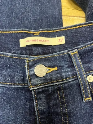 NWOT Levi's High Rise Wide Leg jeans size 27 thumbnail 3