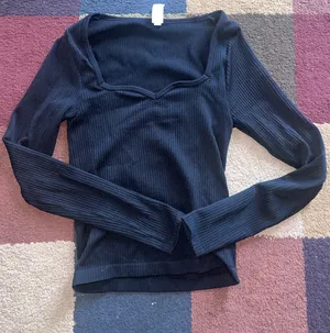 Yogalicious Long Sleeve Top thumbnail 1
