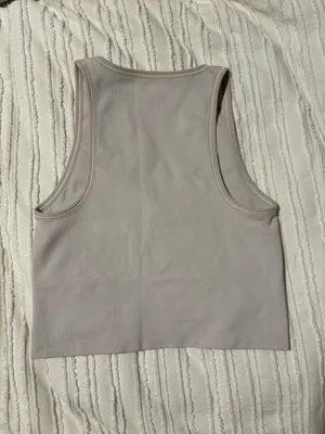 Athleta crop workout tank thumbnail 5