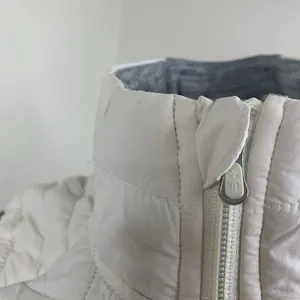 Smartwool Quilted Puffer Vest Full Zip Sz S Merino Wool White Gray *Flaws thumbnail 4