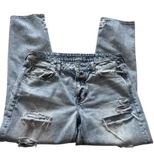 American Eagle Tomgirl Distressed Light Wash Jeans Size 10 Regular thumbnail 1